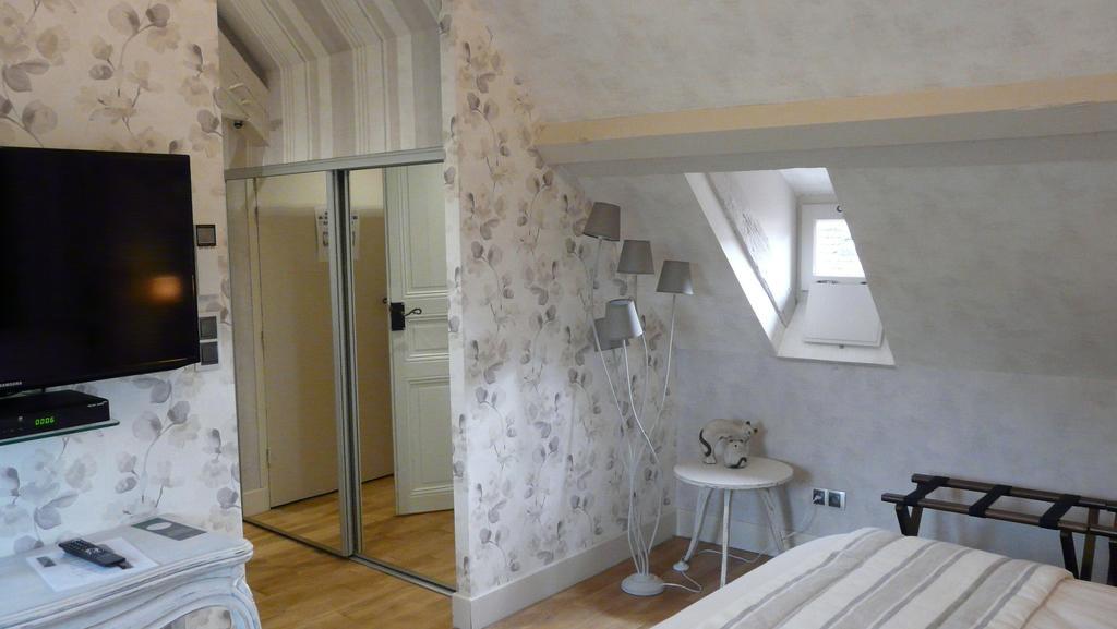 La Bastidie Noailhac  Room photo